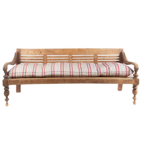 American Soft Wood Deacons Bench