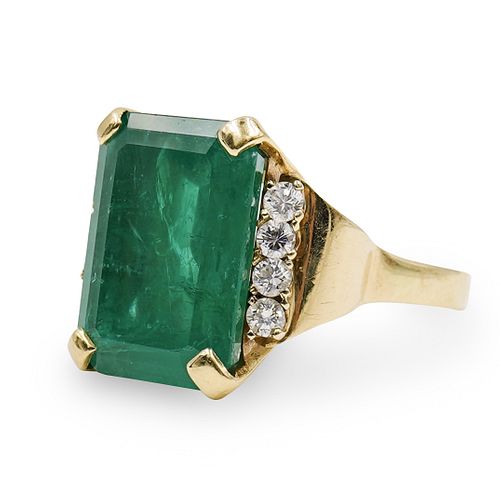 Retro 14K Gold Large Emerald Ring