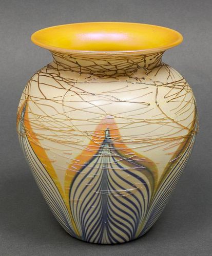 Durand Feathered Art Glass Vase