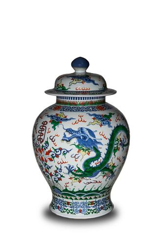 Chinese Covered Wucai Jar, 19th Century