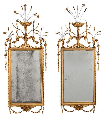 Fine Federal Carved and Giltwood Mirror