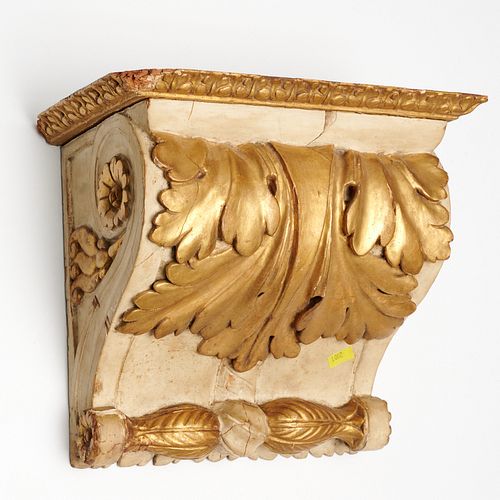 Italian Neoclassical painted giltwood bracket