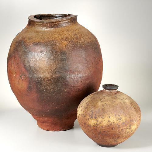 (2) Contemporary Raku earthenware vessels