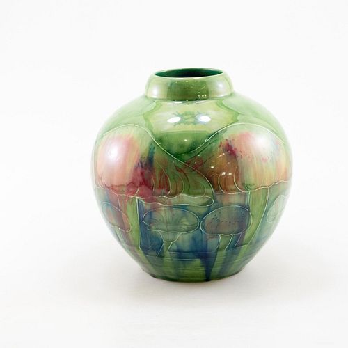 William Moorcroft Art Nouveau Vase, Claremont