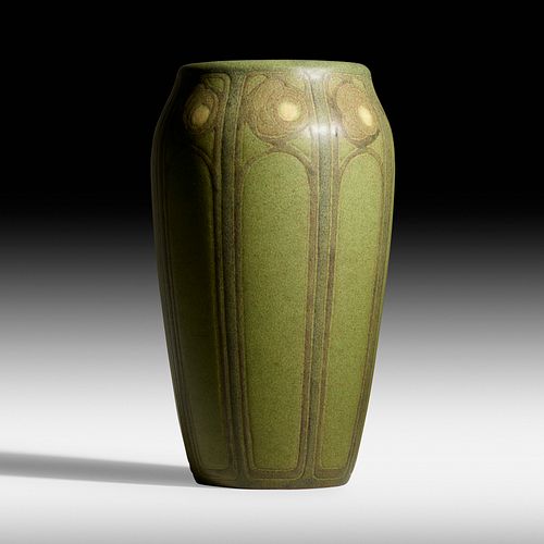 Arthur Hennessey and Sarah Tutt for Marblehead Pottery, Exceptional and Rare vase