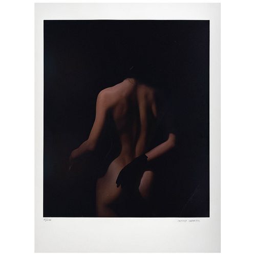 SANTIAGO CARBONELL, Mujer con guante negro, Signed, Offset lithography 67 / 100, 19.4 x 16.5" (49.5 x 42 cm)