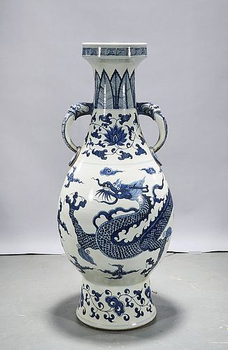 Large Chinese Blue and White Porcelain Floor Vase