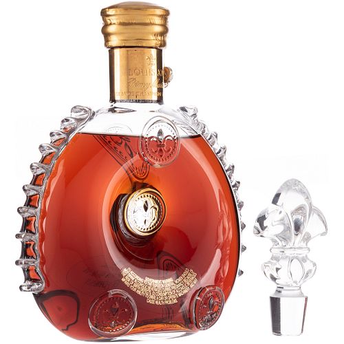 Rémy Martin. Louis XIII. Grande Champagne Cognac. Licorera de cristal de baccarat con tapón. Carafe no. AR 3545. En estuche.