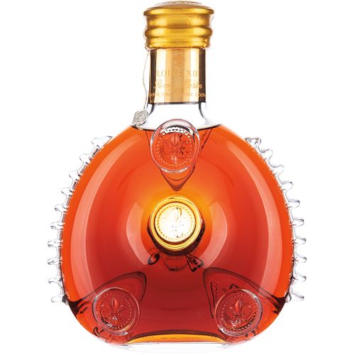 Rémy Martin. Louis XIII. Grande Champagne Cognac. Licorera de cristal de baccarat con tapón. Carafe no. DV 7655. En estuche.