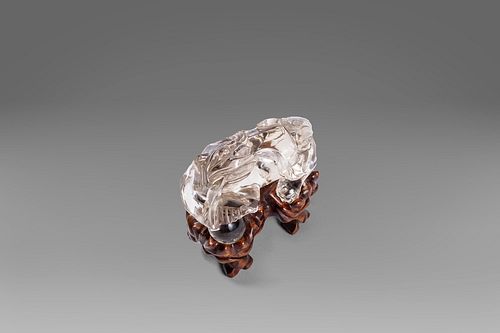 Rock crystal Pho dog, China, first half of the 20th century