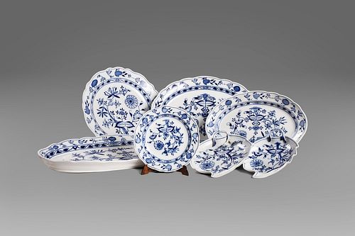 Set of six in Meissen porcelain, consisting of 58 pieces, late 19th-early 20th century