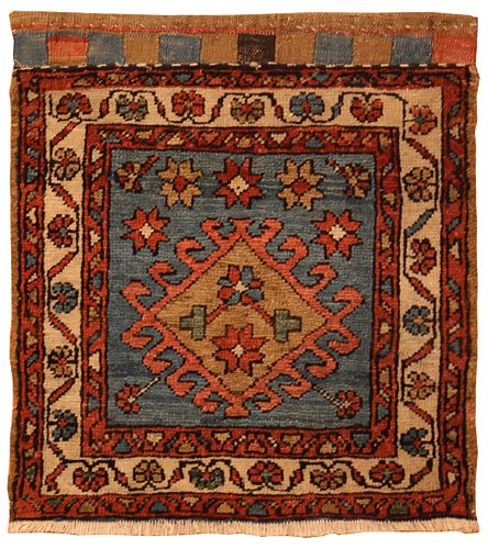 Antique N.W Persian Bag face , 1 ft 6 in x 1 ft 7 in ( 0.46 m x 0.48 m )