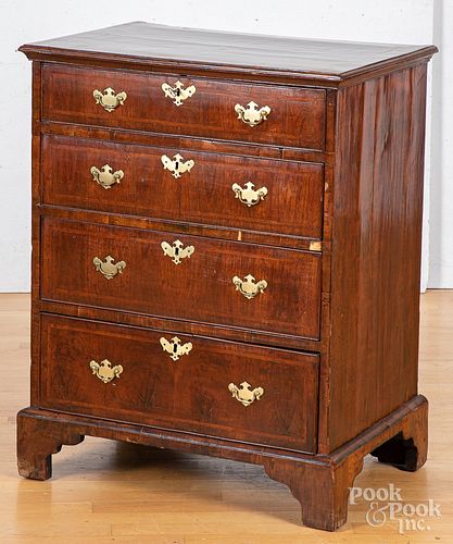 George II burl veneer chest of drawers, mid 18th