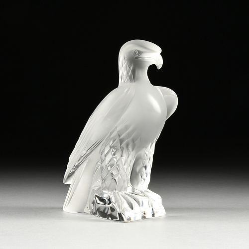 A LALIQUE CRYSTAL "LIBERTY" EAGLE, SIGNED, LATE 20TH CENTURY,