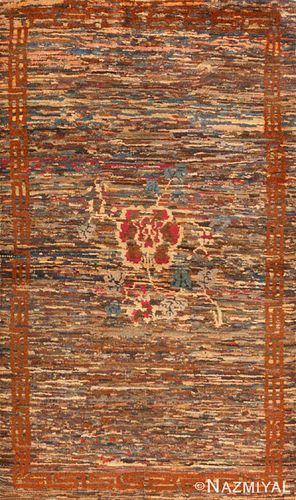 Antique Chinese rug ,3 ft 11 in x 6 ft 7 in (1.19 m x 2.01 m)