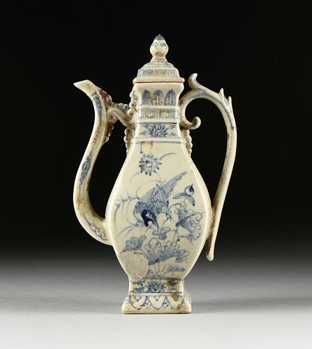 A VIETNAMESE/ANNAMESE BLUE AND WHITE PORCELAIN LIDDED EWER, SHIPWRECK ARTIFACT, ATTRIBUTED TO THE LATE LE DYNASTY (1428-1789),