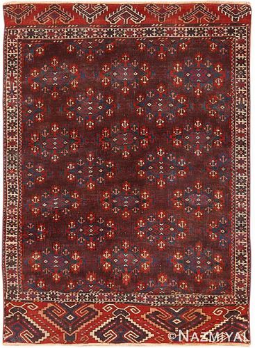 Antique Yomud rug , West Turkmenistan ,4 ft 3 in x 6 ft (1.3 m x 1.83 m)