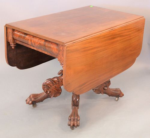 Federal drop leaf table with acanthus carved support set on carved quad base ending in hairy paw feet, chip on one side, ht. 29", top: 22" x 39".