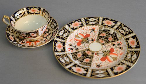Twenty-four piece Royal Crown Derby dessert set to include five cups and saucers, six plates, one platter, sugar, creamer and five small dishes.
