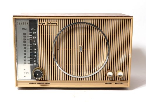 1950s Zenith High Fidelity AM / FM Radio