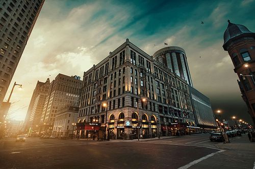 WEEKEND GETAWAY at Milwaukee's Iconic Pfister Hotel
