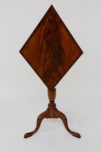18th c. American Chippendale Mahogany Diamond Shaped Tilt Top Stand