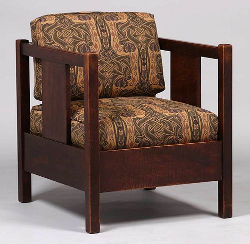 Gustav Stickley - Harvey Ellis Designed Maple Cube Chair