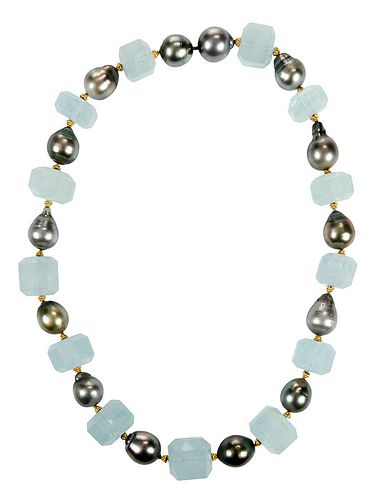 18kt. Pearl and Aquamarine Necklace