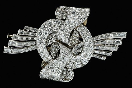 Art Deco Platinum, 18kt. Diamond Brooch
