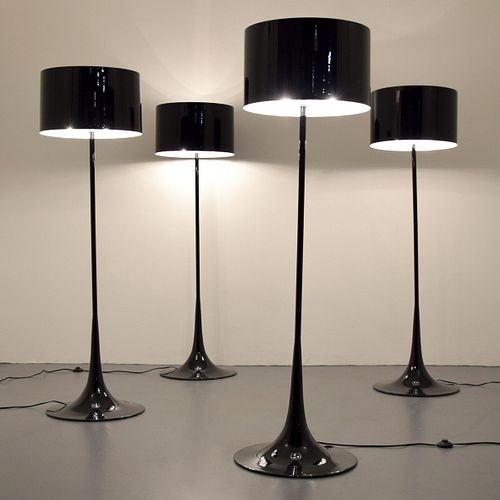 4 Tulip Floor Lamps, Manner of Eero Saarinen, 70"H