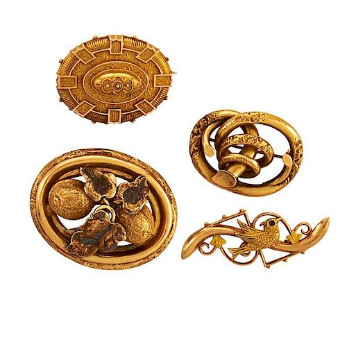 VICTORIAN OR VICTORIAN STYLE YELLOW GOLD BROOCHES