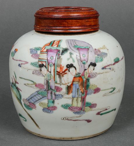 Chinese Tung Chih Famille Rose Porcelain Jar