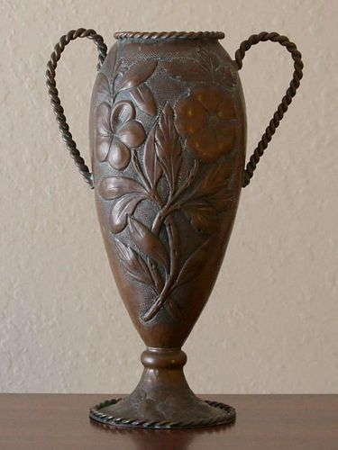 Yngve Harald Olsson - Chicago - Kalo Hammered Copper Vase