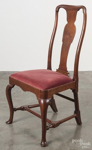 Queen Anne walnut dining chair, ca. 1760.
