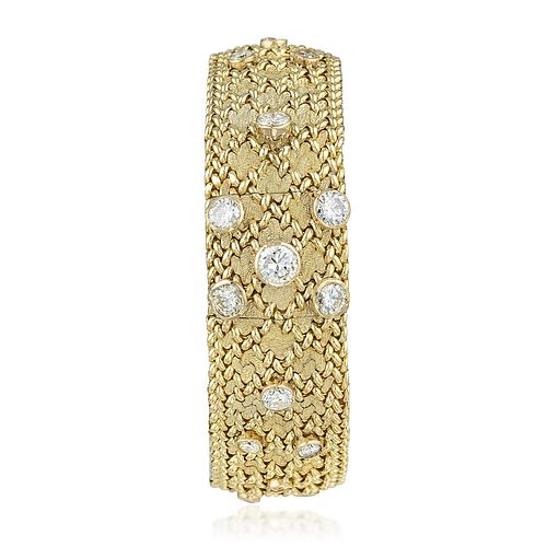 Sheffield Ladies' Bracelet Watch in 14K Gold