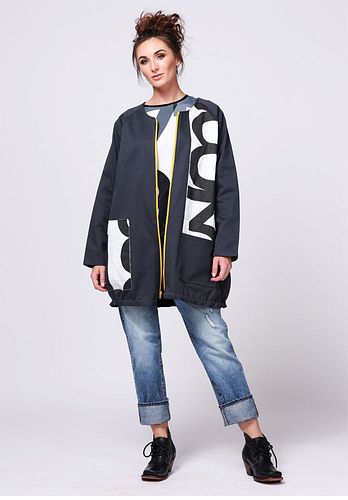 twill jacket w/ applique One size