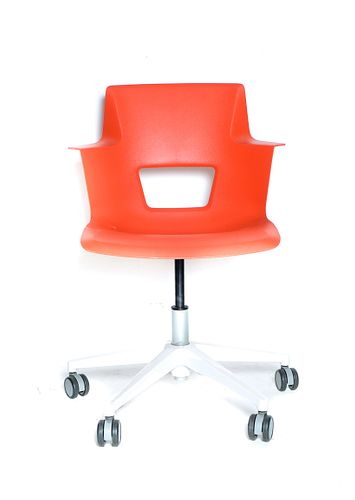 Turnstone by Steelcase Shortcut Swivel Chair