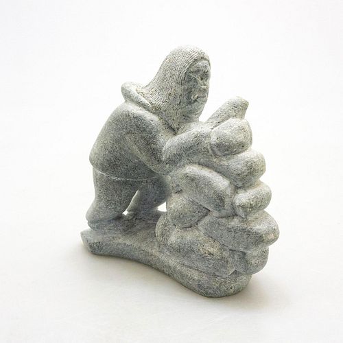 Inuit Tribal Soapstone/Regional Stone Figurine Sculpture Igloo Builder