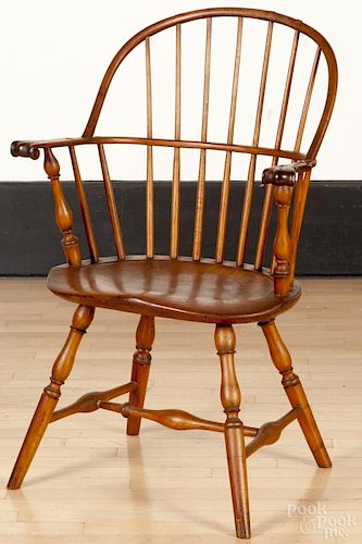 Sackback Windsor armchair, ca. 1790.