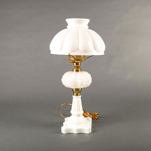 Large Vintage Milk Glass Table Lamp