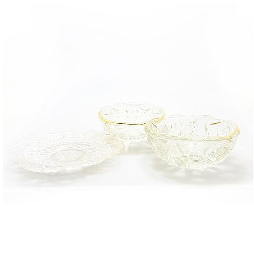 Clear Glass Collectibles; 2 Bowls, 1 Plate