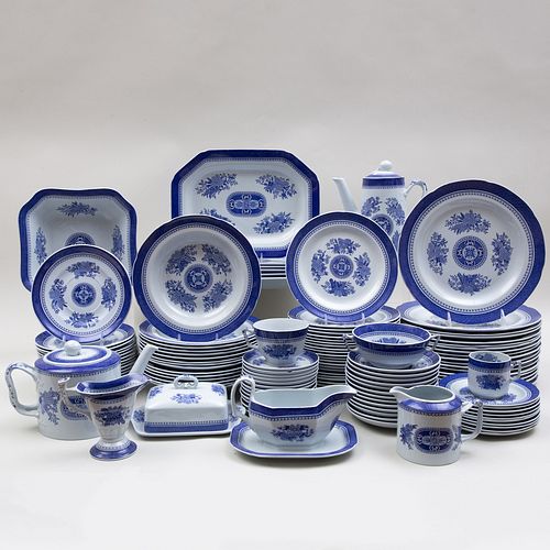 Spode Blue and White Ironstone Dinner Service in the 'Fitzhugh Blue' Pattern