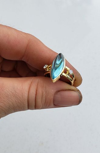 Natural Aquamarine 18K Gold F, VS Diamond Ring