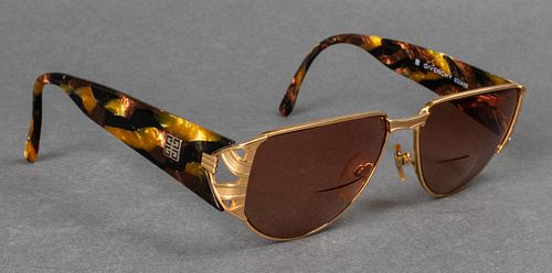 Givenchy Paris "Solaire" Mod 150 Sunglasses