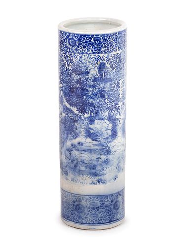 A Chinese Export Porcelain Umbrella Stand  