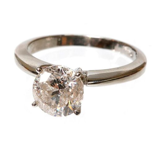 1.95 carat diamond weight and 10K gold weight ring