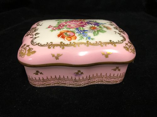 Pretty French Hand painted Limoges porcelain Box for Birks