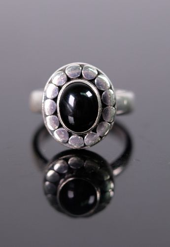 Sterling Silver & Black Onyx Ring Size 8