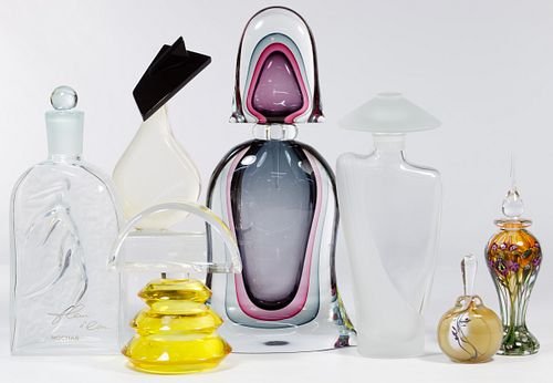 Perfume Display Bottle Assortment