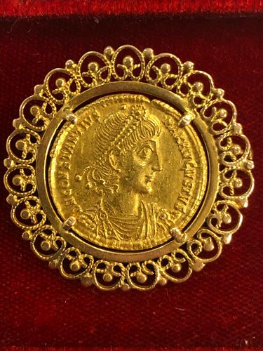 Ancient Roman Empire - Constantius II (337 - 361 A.D.) gold solidus (10.92 total weight g. 34 mm diameter of brooch.) minted in Thessaloniki, between 